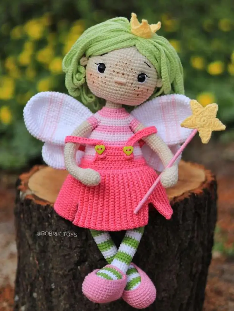 Free Intermediate crochet pattern: Teya the Fairy Amigurumi Pattern - Easy to follow tutorial