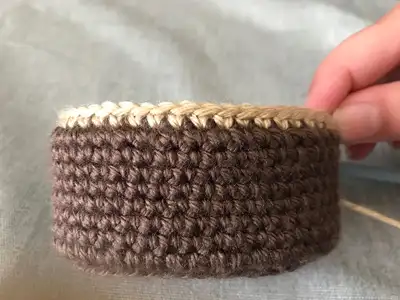 Baby Alien Amigurumi Pattern step 4 - final assembly and finishing