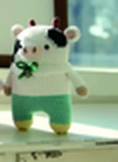 Milk Cow Amigurumi Pattern step 2 - assembly progress