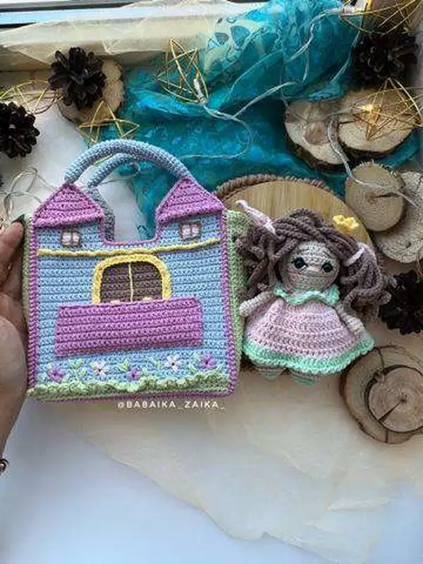 Castle For A Princess Amigurumi Pattern