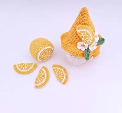 Lemon gnome Amigurumi Pattern step 2 - assembly progress