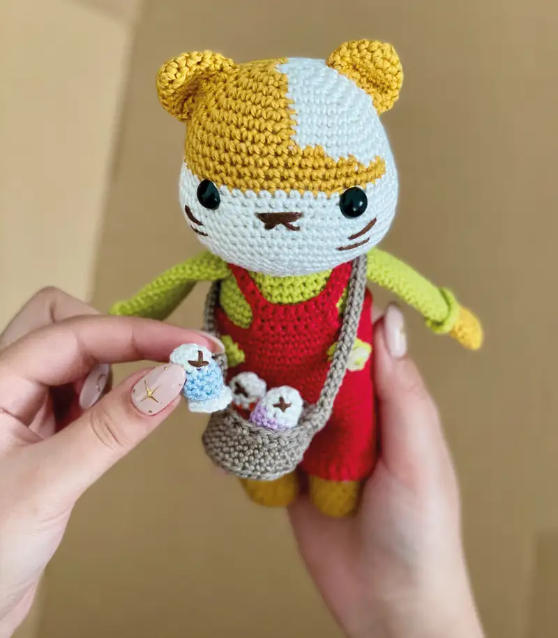 Free Intermediate crochet pattern: Fishing Cat Amigurumi Pattern - Easy to follow tutorial