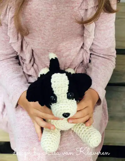 Tip The Border Collie Amigurumi Pattern step 4 - final assembly and finishing
