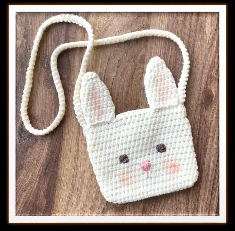 Free Beginner Friendly crochet pattern: Bunny Bag Pattern - Easy to follow tutorial