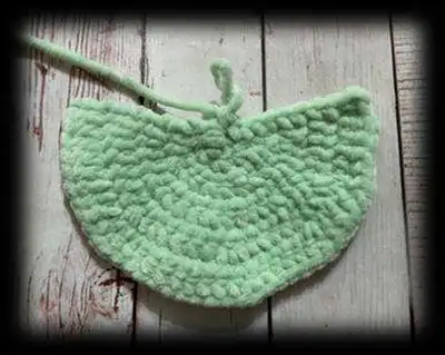 Plush Backpack Frog Amigurumi Pattern step 2 - assembly progress