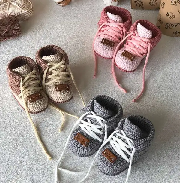 Baby Sneakers Crochet Pattern