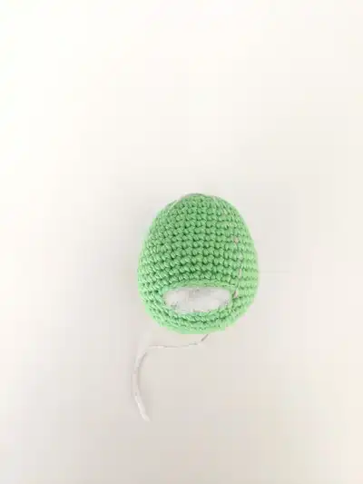 Colourful Mini Dino Amigurumi Pattern step 3 - details and accessories