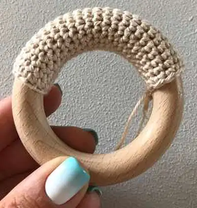 Rattle Bunny Amigurumi Pattern step 4 - final assembly and finishing