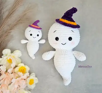 Cute Plush Ghost Amigurumi Pattern step 1 - construction progress