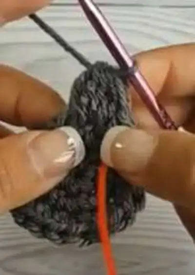 3in1 Ice Dragon Baby Blanket Amigurumi Pattern step 2 - assembly progress