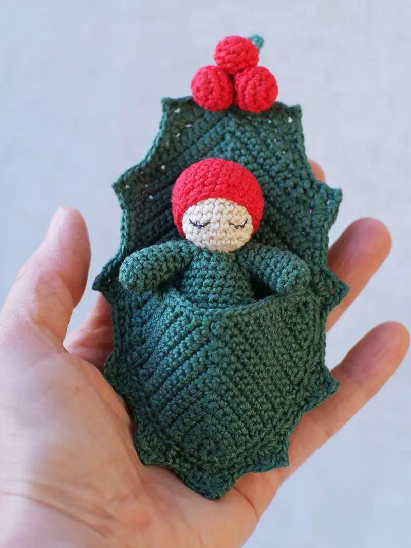Free Intermediate crochet pattern: Holly Baby Amigurumi Pattern - Easy to follow tutorial