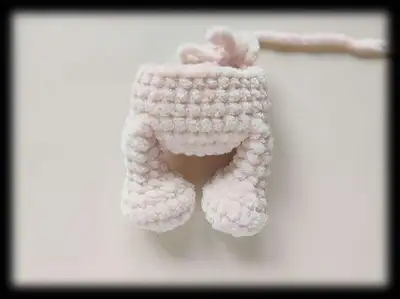 Baby dolls Amigurumi Pattern step 4 - final assembly and finishing