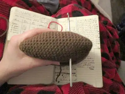Bonsai Tree Amigurumi Pattern step 4 - final assembly and finishing
