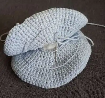 Baby Dino Amigurumi Pattern step 2 - assembly progress