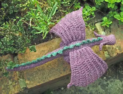 Fierce Little Dragon Amigurumi Pattern step 4 - final assembly and finishing