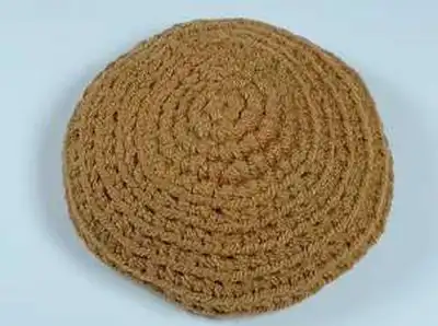 Crochet Sunflower Pattern step 2 - assembly progress