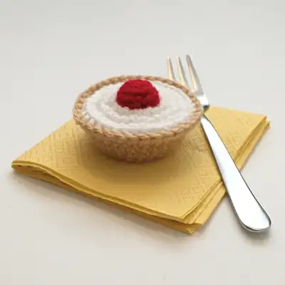 Mini Cherry Bakewell Amigurumi Pattern step 2 - assembly progress