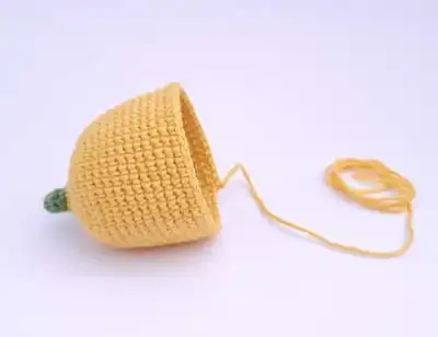 Half Lemon and Lemon Slices Amigurumi Pattern step 1 - construction progress