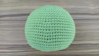 Mike Wazowski Amigurumi Pattern step 2 - assembly progress