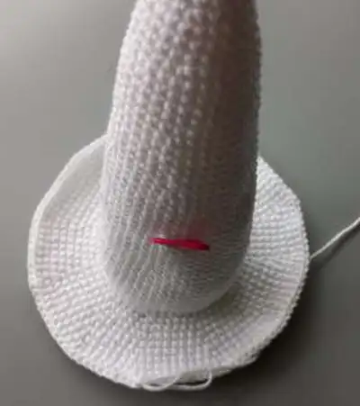Bunny Stacking Toy Amigurumi Pattern step 2 - assembly progress