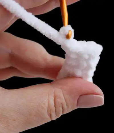 Amy Rose Amigurumi Pattern step 4 - final assembly and finishing