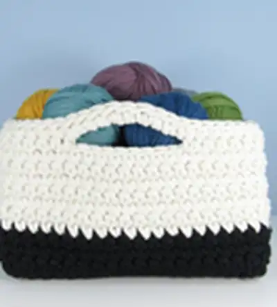 Any-Size Square Container Crochet Pattern step 2 - assembly progress