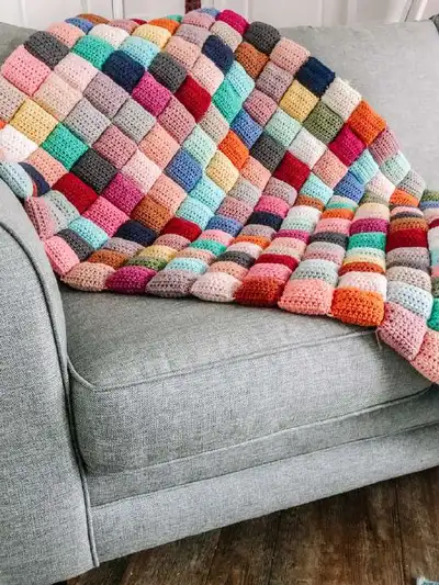 Crochet Puff Quilt Pattern step 1 - construction progress