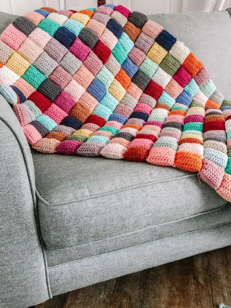 Free Beginner Friendly crochet pattern: Crochet Puff Quilt Pattern - Easy to follow tutorial