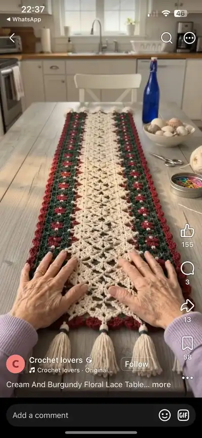 Cream Floral Lace Table Runner Pattern step 1 - construction progress