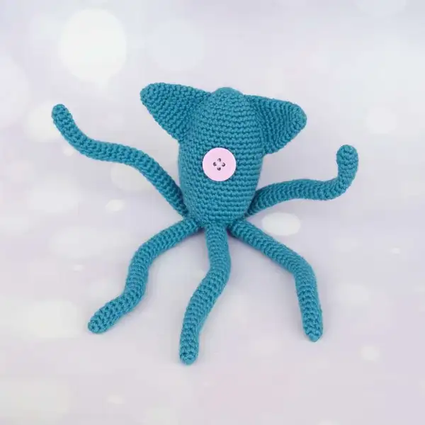 Squid Coraline Amigurumi Pattern