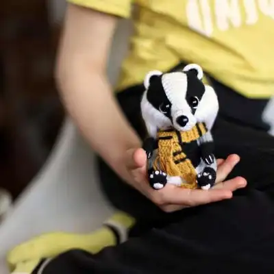 Badger Puffy Amigurumi Pattern step 2 - assembly progress