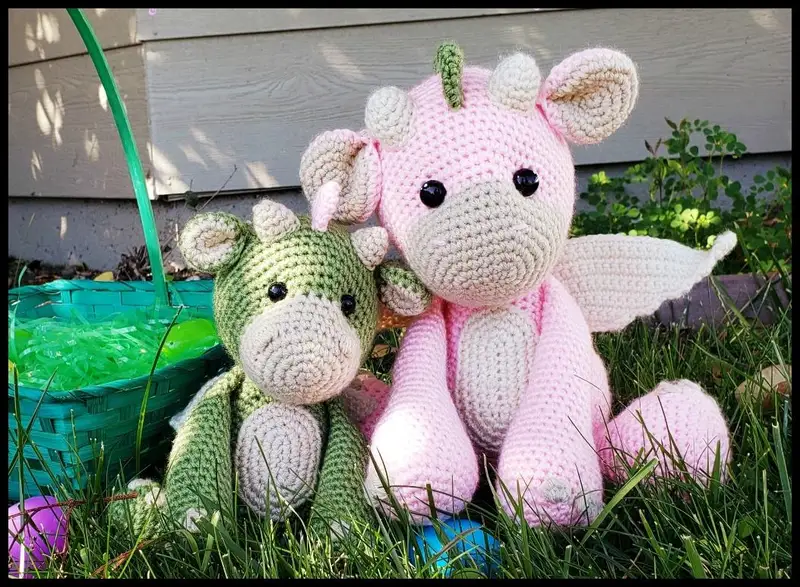 Free crochet pattern: Mini Dragon Amigurumi Pattern - Intermediate level tutorial