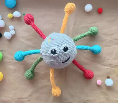 SpaceBall Amigurumi Pattern step 1 - construction progress