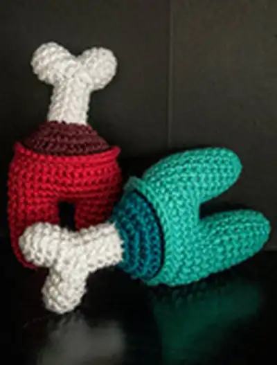 Among Us Crewmate With Bone Amigurumi Pattern step 1 - construction progress