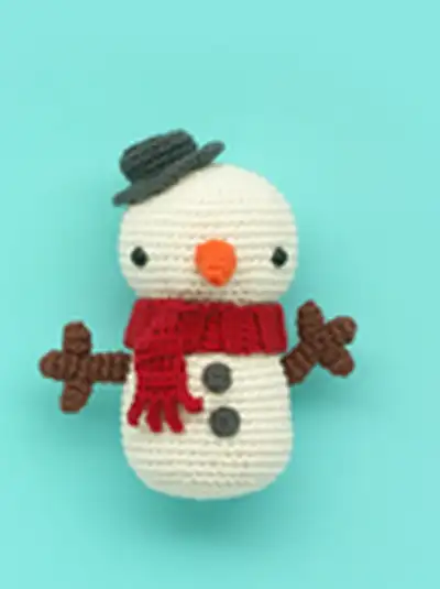 Mel the Snowman Amigurumi Pattern step 1 - construction progress