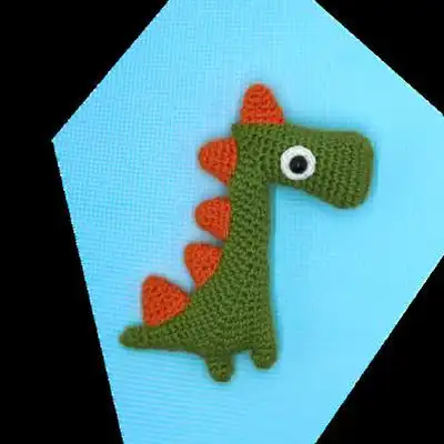 Dino's Family Amigurumi Pattern step 1 - construction progress