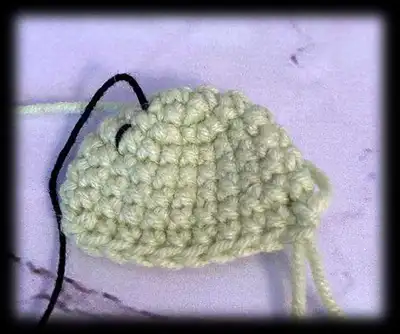 GRETTA the DRAGON Amigurumi Pattern step 3 - details and accessories