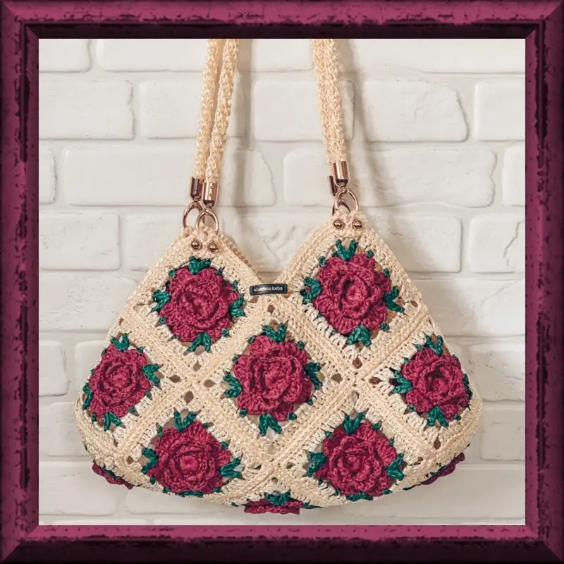 Free Beginner Friendly crochet pattern: Bag with Granny Squares Pattern - Easy to follow tutorial