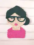 Crochet Girl Portrait Pattern step 3 - details and accessories
