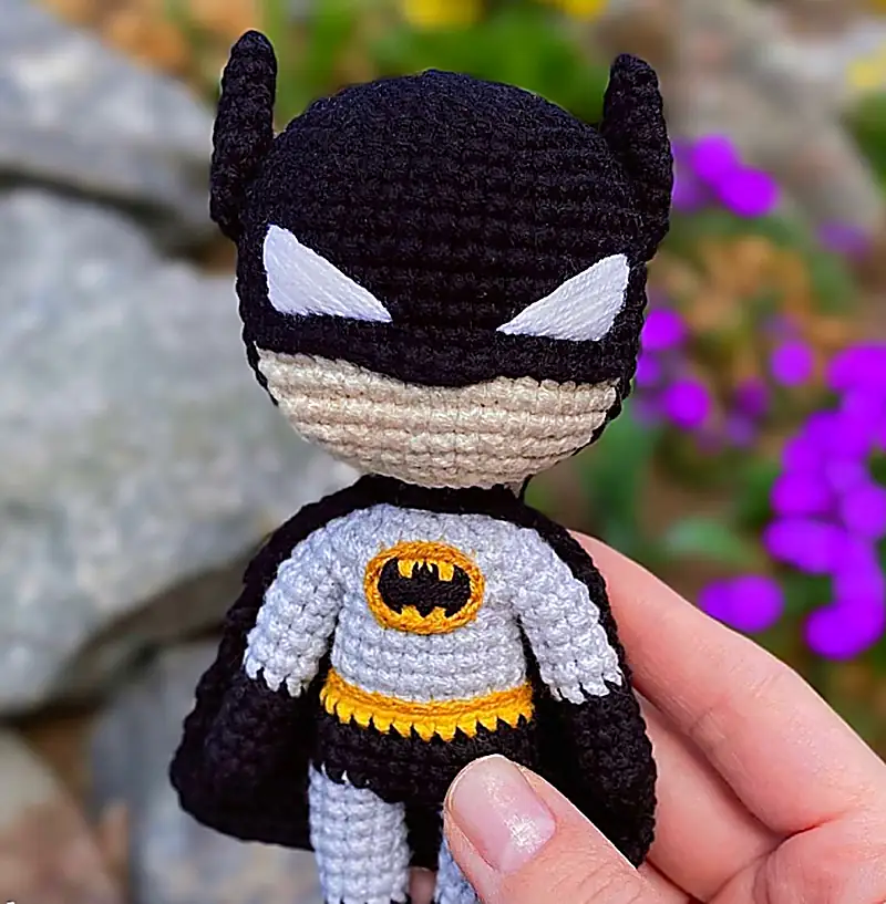Free Intermediate crochet pattern: Mini Batman Amigurumi Pattern - Easy to follow tutorial
