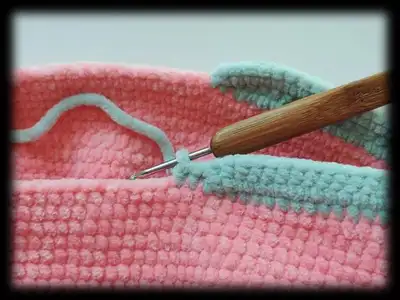 Baby Cradle Crochet Pattern step 2 - assembly progress