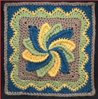 Pinwheel Square Pattern step 3 - details and accessories