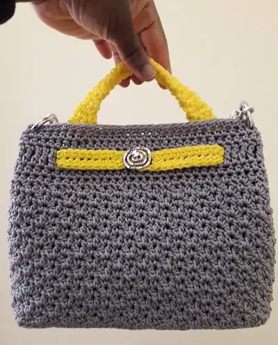 Giada Crochet Bag Pattern step 2 - assembly progress