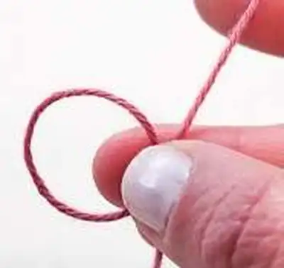 Baby Ballerina Strappy Flats Crochet Pattern step 3 - details and accessories