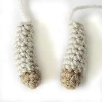 Nativity Crochet Pattern step 3 - details and accessories