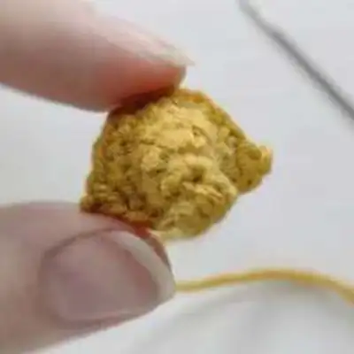 Eagle Ravenna Amigurumi Pattern step 2 - assembly progress