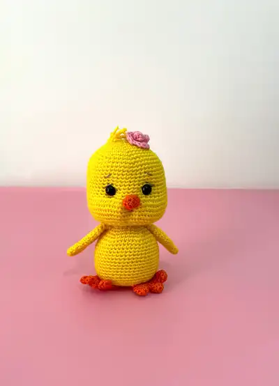 Chick Amigurumi Pattern step 1 - construction progress
