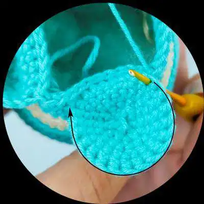 Yogi Girl Amigurumi Pattern step 4 - final assembly and finishing