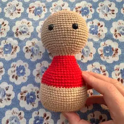 Baby Deer Amigurumi Pattern step 4 - final assembly and finishing