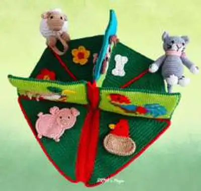 Farm Animals - Quiet Book Crochet Pattern step 1 - construction progress